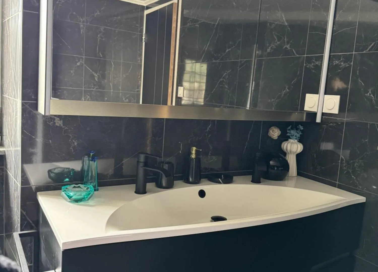 Rum i privatbostad Chambre Privee Avec Salle De Bain Domagné Frankrike